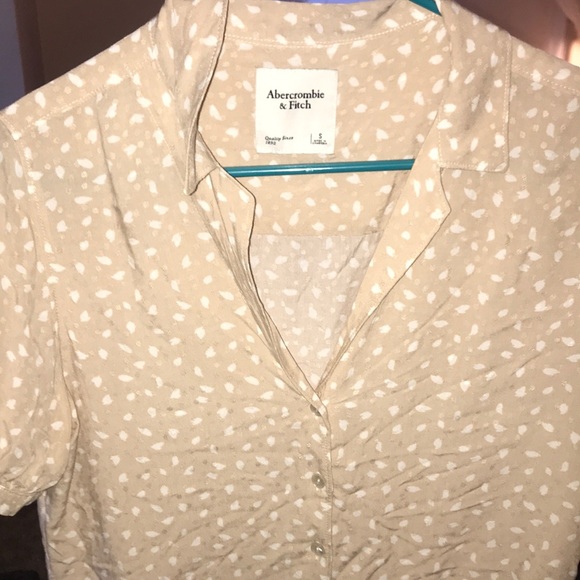 Patterned button-up blouse - Picture 2 of 4